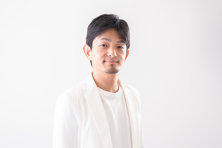 小梨 明人